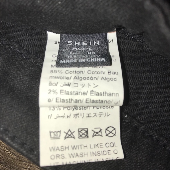 BLACK FINGERTIP LENGTH SHEIN TEEN SHORTS SIZE 12-13 - Picture 3 of 3